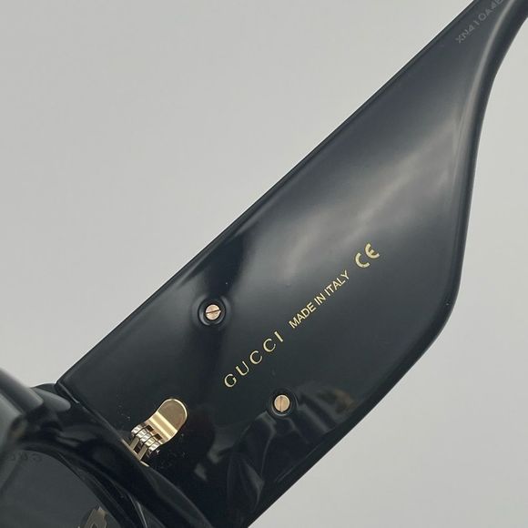 BRAND NEW GUCCI GG0811S 001 Black/Grey Unisex Sunglasses - Picture 7 of 14